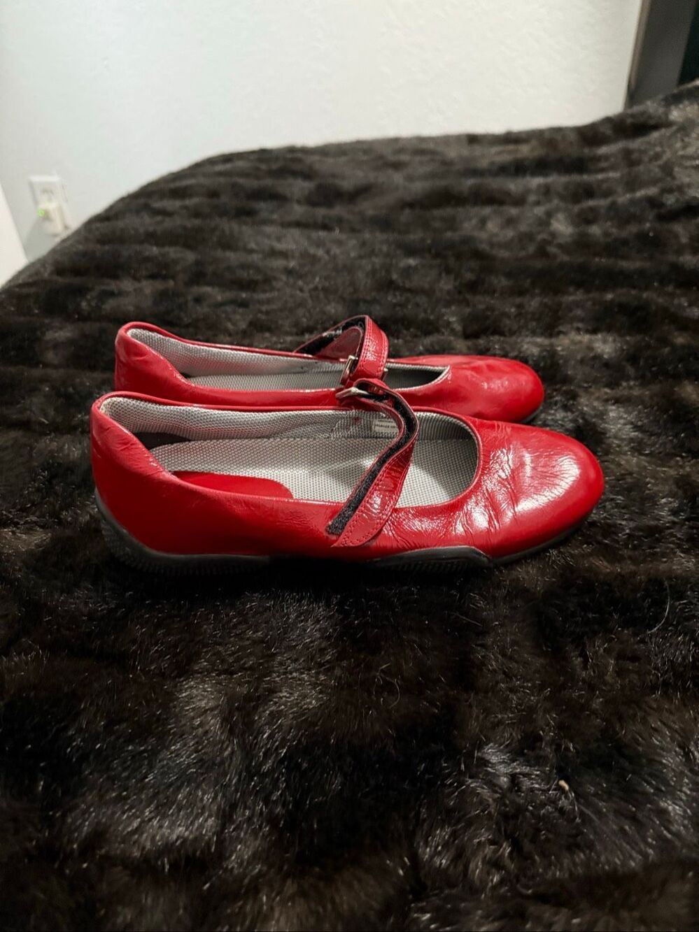 Pazzo Mary Jane  Womens 8 red  Leather Slip On shoes loafers
